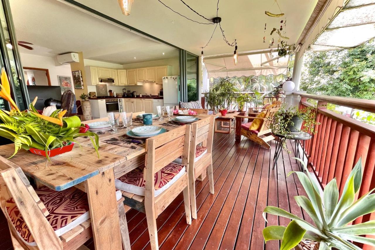 Vaiava Beach Carlton- Tahiti - Beachfront Luxury Residence & Pool - 4 Pers Punaauia  Exterior foto